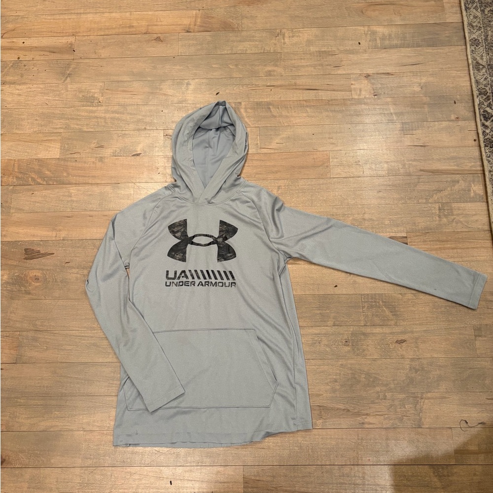 Under Armour Gray Logo Hoodie – Youth XL, Loose Fit